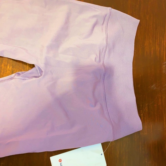 lululemon ebb to street tight! BRAND NEW WITH TAGS - Picture 4 of 8